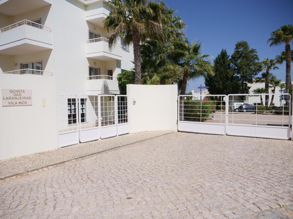 Spacious Apartment Near Porto De Mos Beach, Lagos. Kültér fotó